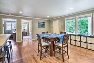 Coos Bay Retreat < 2 Mi To Marina & Casino!