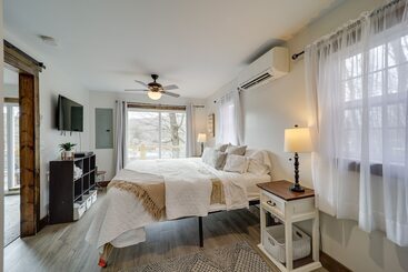 コテージ Hilltop Hideaway W/ Scenic Views & Hot Tub!