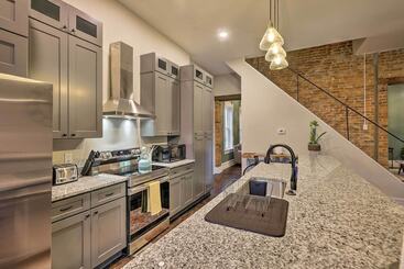 Near Downtown Dayton: Historic South Park Home