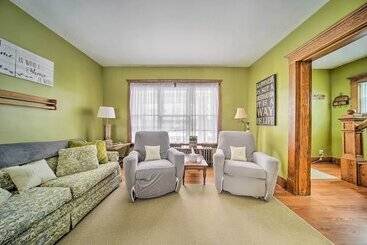 Idyllic Erie Home < 3 Mi To Dtwn Attractions!