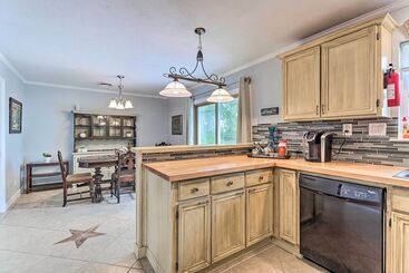6 Mi To Fort Hood & Universities: Killeen Home