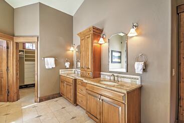 Large Luxury Breckenridge Winter Escape W/ Patio