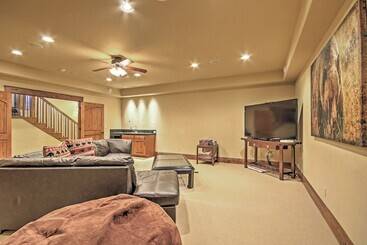 Large Luxury Breckenridge Winter Escape W/ Patio