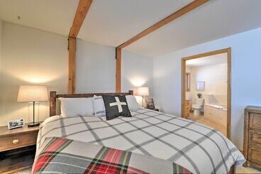 بيت ريفى Wild Huckleberry Alpine Cabin: Fireplace & Deck!