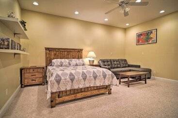 קוטג'' Spacious Baneberry Home W/ Lake Douglas Views!