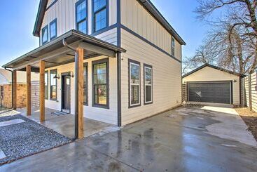 Stylish Okc Farmhouse W/ Garden   Close To Ou