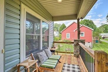 The Bowen Arrow Lovely Home In Asheville!