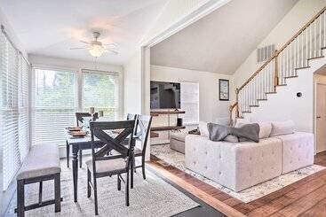 Cozy Home W/ Yard ~ 9 Mi To Dtwn Charleston!