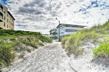 بيت ريفى Driftwood Beach Suite    Walk To Clearwater Bch