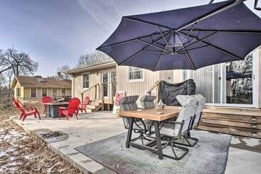 Family Friendly Springfield Home W/ Yard!