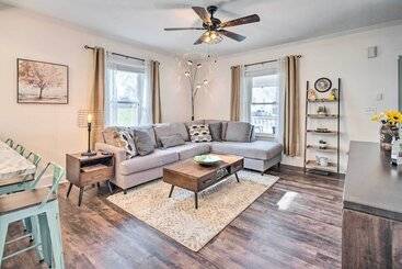 Greenville Escape W/ Deck + Fire Pit!