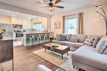 Greenville Escape W/ Deck + Fire Pit!