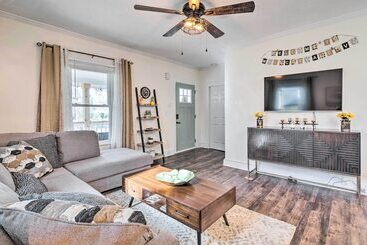 Greenville Escape W/ Deck + Fire Pit!