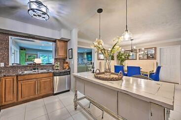 Huge Lutz Family Retreat W/ Game Room & Pool!