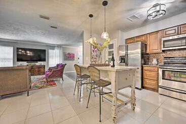 Huge Lutz Family Retreat W/ Game Room & Pool!