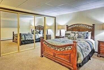 Lakefront Fairbanks Unit, 1 Mile To Pioneer Park!