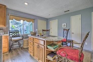 ~ 9 Mi To Universal: Orlando Retreat W/ Sun Porch!