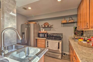 ~ 9 Mi To Universal: Orlando Retreat W/ Sun Porch!