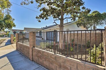 Oceanside Home W/ Patio & Grill, Walk To Beach!