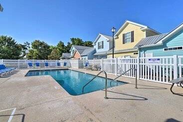 Myrtle Beach Cottage W/ Pool, Walk To Ocean!