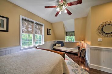 Quiet St Charles Cottage W/ Patio & 4 Acres