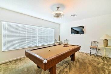 Home W/ Private Pool & Spa: 8 Mi To Disney