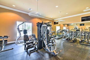 Home W/ Private Pool & Spa: 8 Mi To Disney