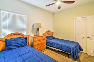 Home W/ Private Pool & Spa: 8 Mi To Disney