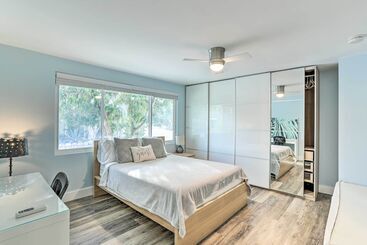 Сельский дом Treasure Island Gem W/ Dock: Walk To Beach