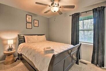 קוטג'' Beaver Lake Home ~ 8 Mi To Downtown Rogers!