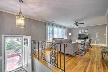 Bright Cary Home With Deck < 15 Mi To Raleigh!