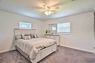 بيت ريفى Bright Ruskin Home < 2 Mi To Beach & Marina!