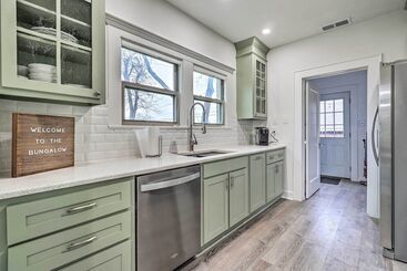 Charming Temple Home Near Hospital & College