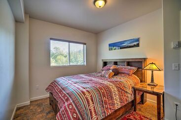 کلبه Family Retreat ~8 Mi To Downtown + Bishops Beach!