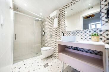هتل Spirit Apartamentos Valladolid Centro