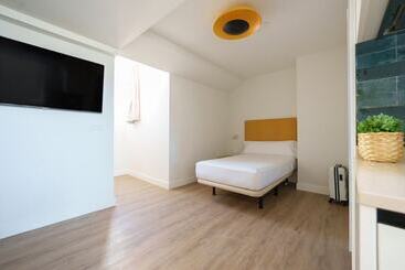 هتل Spirit Apartamentos Valladolid Centro