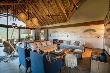 هتل Babohi At Qwabi Private Game Reserve By Newmark