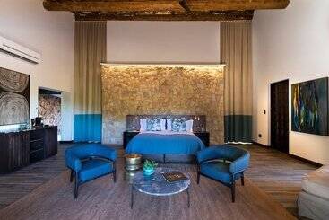 هتل Babohi At Qwabi Private Game Reserve By Newmark