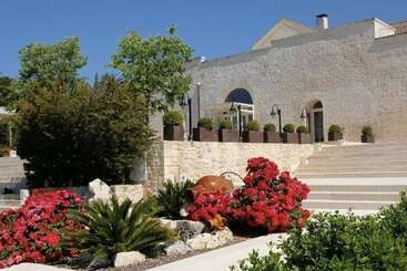 هتل روستایی Masseria Paretano