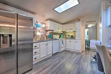 Houghton Lake Area Home W/ Fire Pit & Yard!