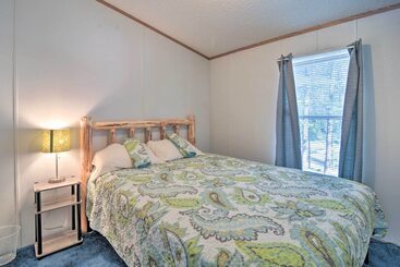Houghton Lake Area Home W/ Fire Pit & Yard!