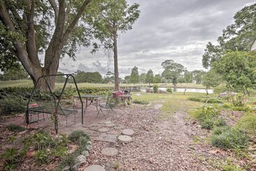 Lake Charles Home: 1 Mi To Public Boat Launch
