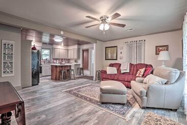Lake Charles Home: 1 Mi To Public Boat Launch