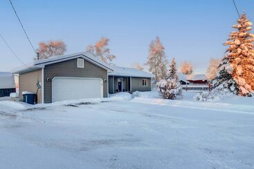 Lakefront Fairbanks Home W/ Private Beach!