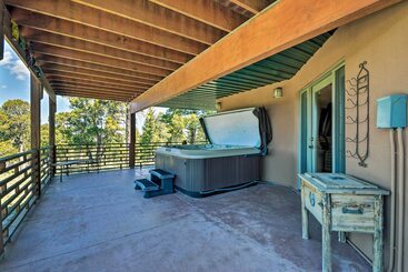 Large Ruidoso Home W/ Stunning Views & Hot Tub!