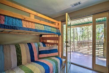 Large Ruidoso Home W/ Stunning Views & Hot Tub!