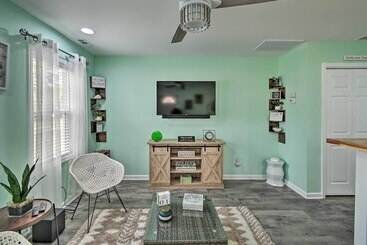 Pet Friendly Fayetteville Vacation Rental!