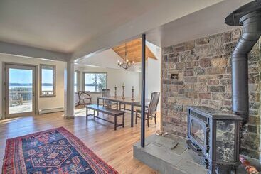 Plattsburgh Home W/ Deck On Lake Champlain
