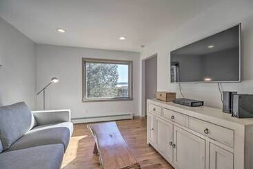 Plattsburgh Home W/ Deck On Lake Champlain