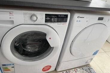 اقامتگاه Charming 2 Bed House In Wavertree Liverpool